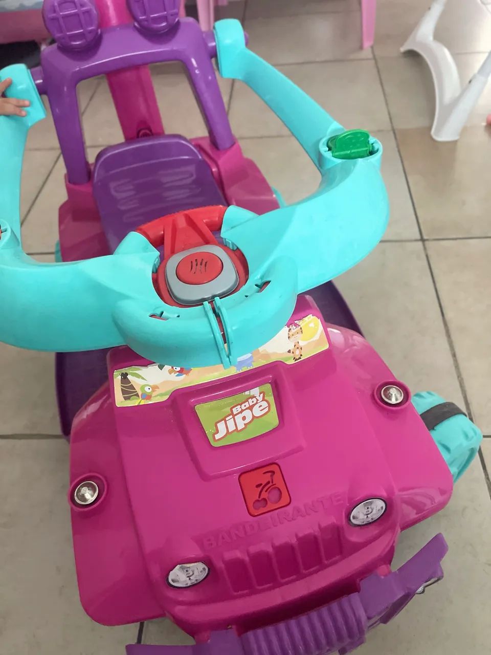 Carrinho de passeio jipe 