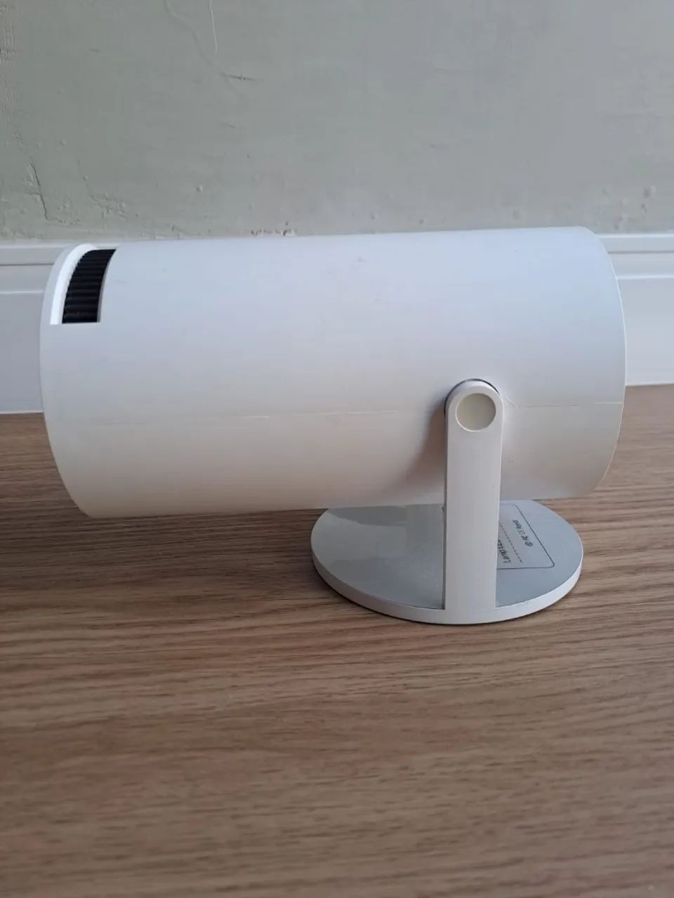 Projetor HY300 Smart Android Wi-Fi Bluetooth - Excelente Estado - Foto 5