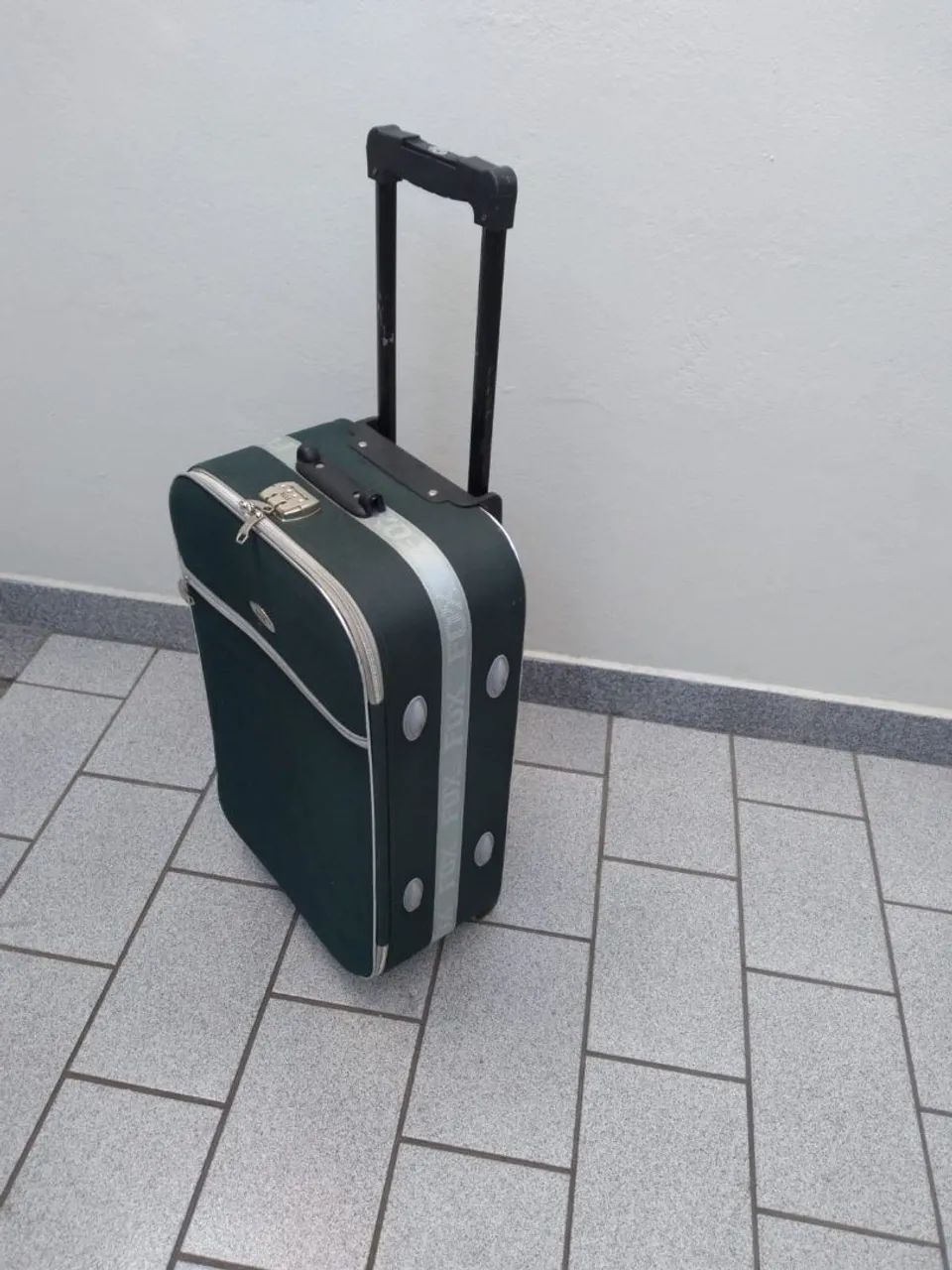 Mala Viagem Verde TAUBATÉ - Foto 2