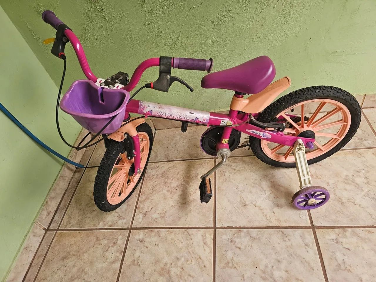 Bicicleta infantil. 