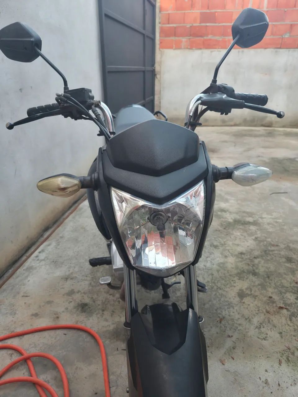 CG 150 FAN 2014/2015 - Foto 5