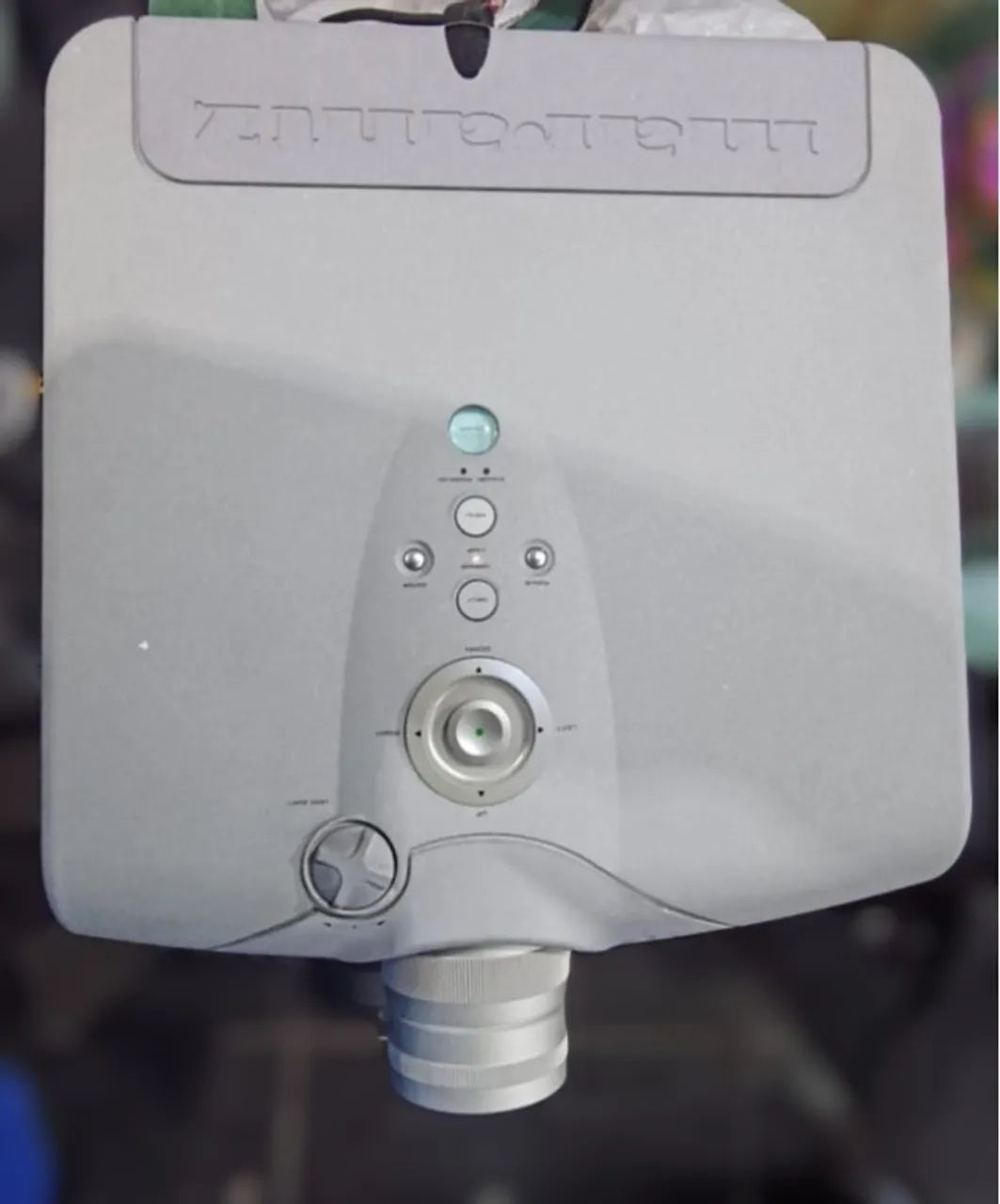 LOTE COM 2 PROJETORES SONY/MARANTZ