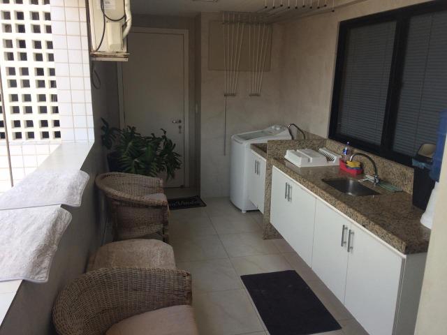 Excelente apartamento em Areia Preta, de frente para o mar! - Foto 13