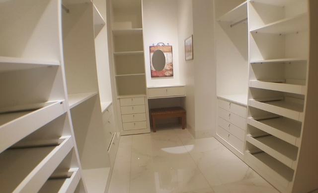 Casa 4 Quartos, sendo 3 Suítes, 380 m² c/ armários e lazer no Condomínio Polinésia - Foto 13