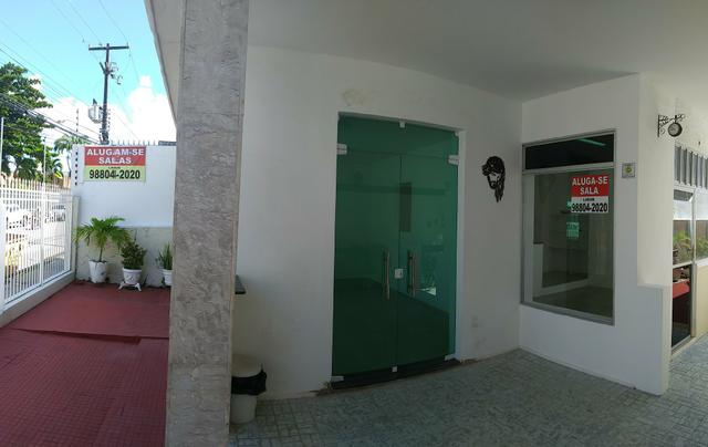 SALAS em frente a DESO-58m2 copa+wc otimo p Advogados, Agência de Seguros e outros - Foto 2