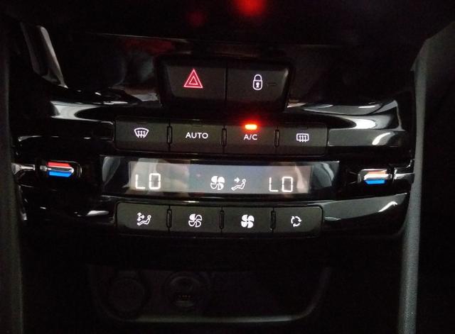 Peugeot Griffe 2008 automático completíssimo 2016 com teto solar - Foto 11