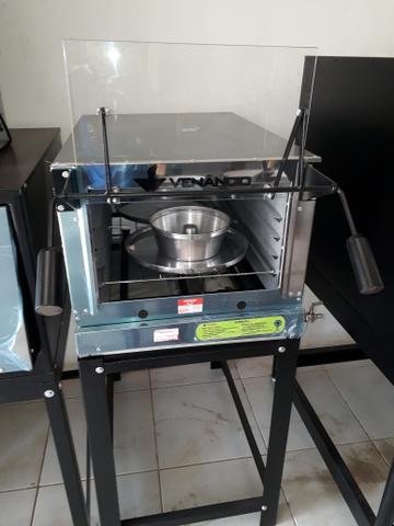 Vendo maquinário para instalações comerciais