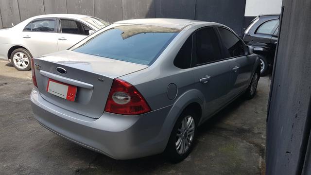 Ford Focus sedan 2012 - Foto 4