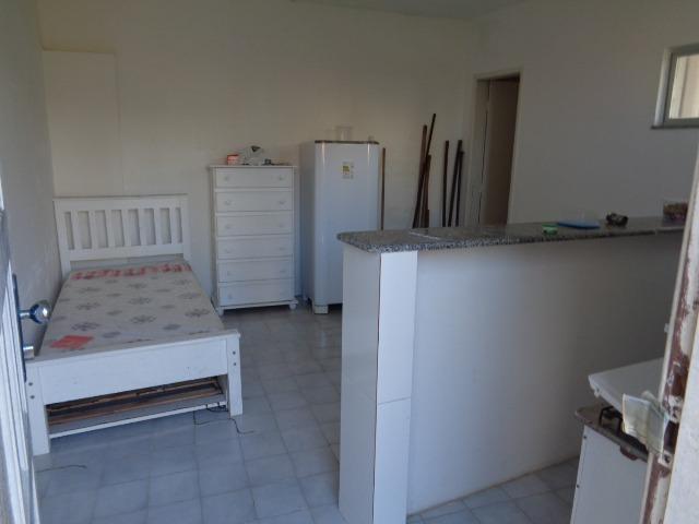 COD 575 - Casa De 2/4 Com Armários E Três Quitinetes Em Brotas - Foto 17
