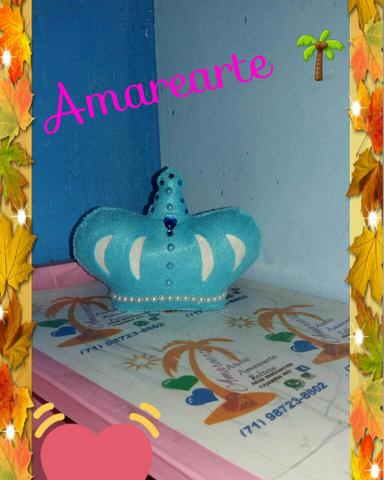 Mini Coroa azul baby em feltro