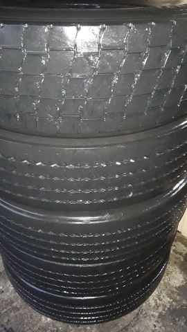 Pneus 295