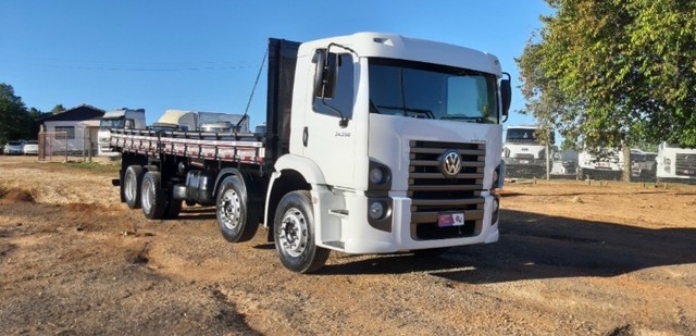 VW 24250 BITRUCK CARROCERIA