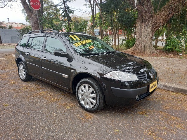 MEGANE GRAND TOUR 1.6 FLEX 2011