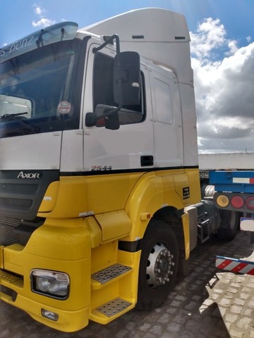 MERCEDES BENZ 2544 6X2 ANO 2010