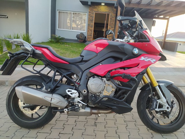 BMW S1000XR