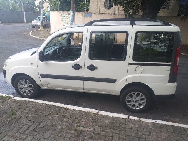 Faço Transportes, Viagens, Passeios etcs  - Foto 2