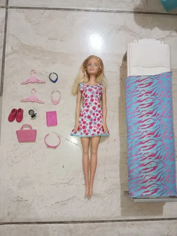 Roupa P/ Boneca Barbie + 2 Sapatos Roupinha Sapatinhos 17f