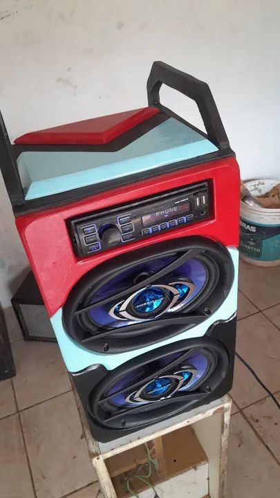 Caixa de som Bluetooth  680$