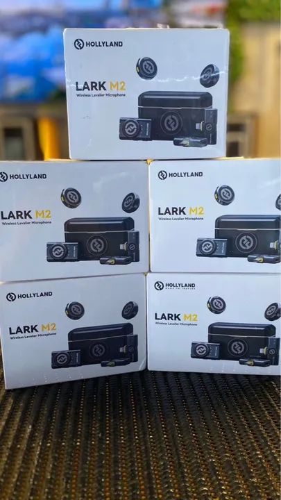 Microfone LAPELA HOLLYLAND LARK M2-  Novo lacrado