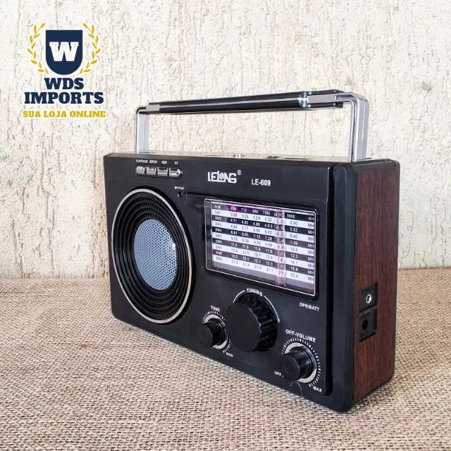 Radio Am / Fm Usb  Retrô Vitage Recarregável - Foto 2