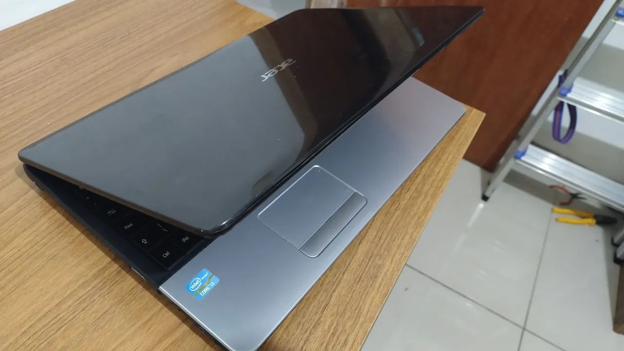 Notebook Acer Core i3 de 2.2 ghz + S S D  360  +   16 gb ddr3l 1600mhz  + bateria dura 2 h - Foto 3