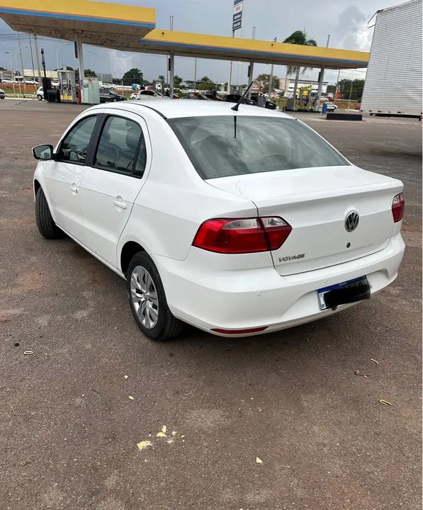 Voyage 1.6 2022 Completo. - Foto 3