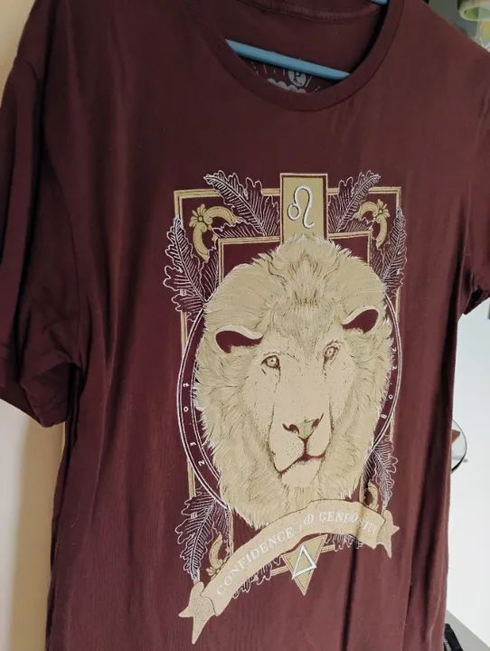 Camiseta Signo de Leão - P - Foto 3