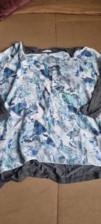 Camiseta calvin klein,  sem uso, p
