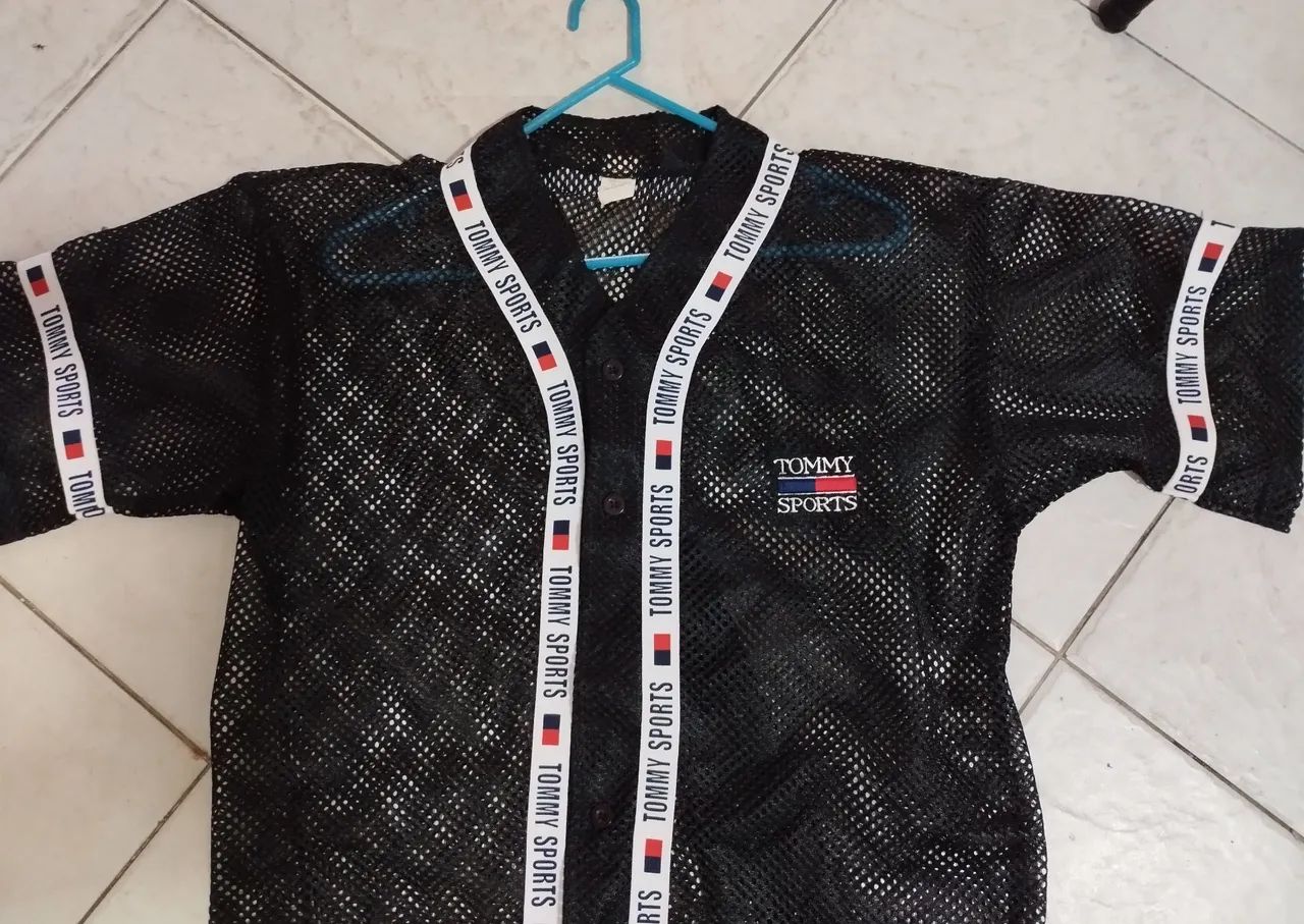 CAMISA TOMMY HILFIGER - Sport - tamanho L (large) - Foto 5