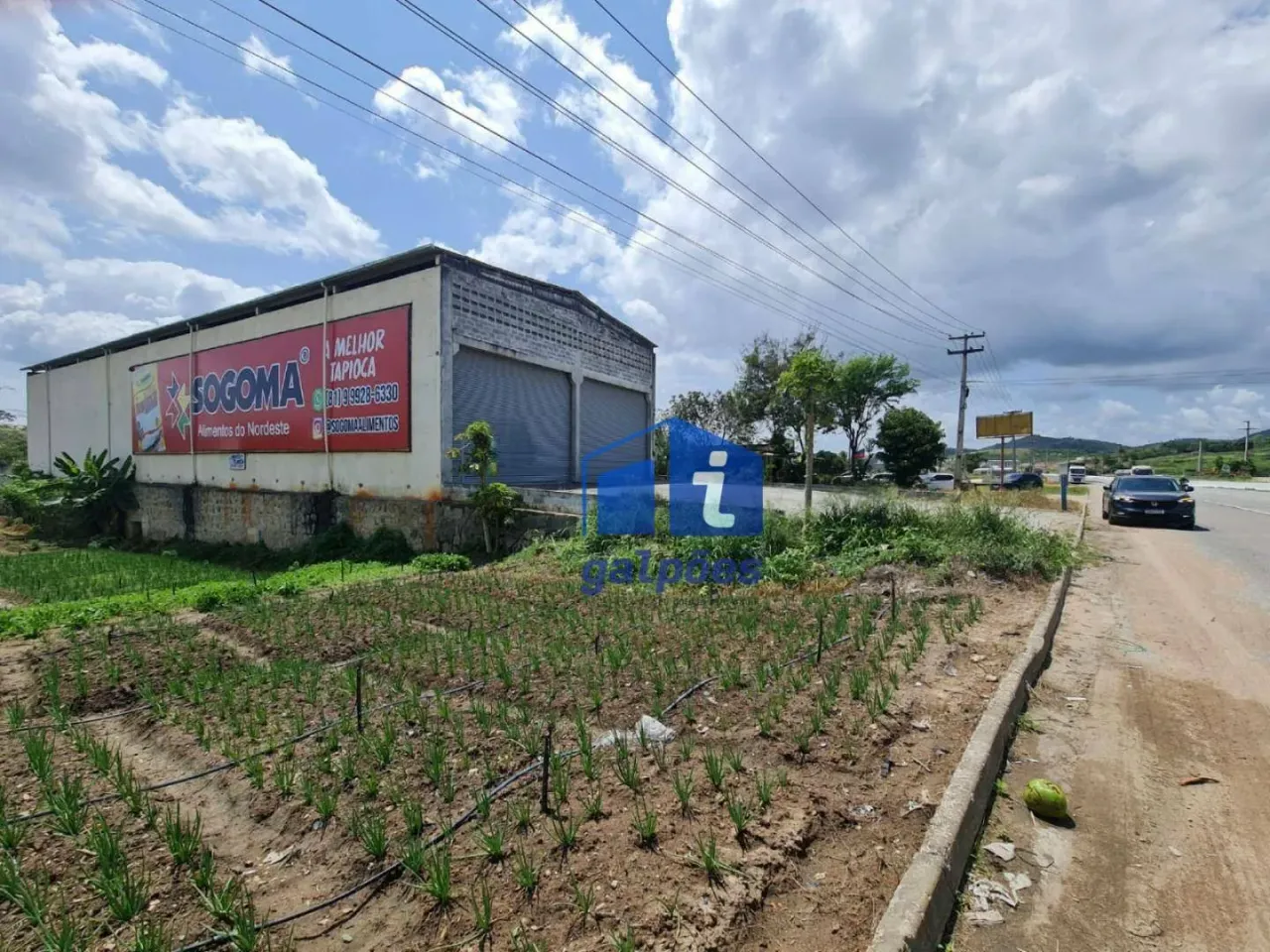 Galpão com 800 m² - Pombos/PE