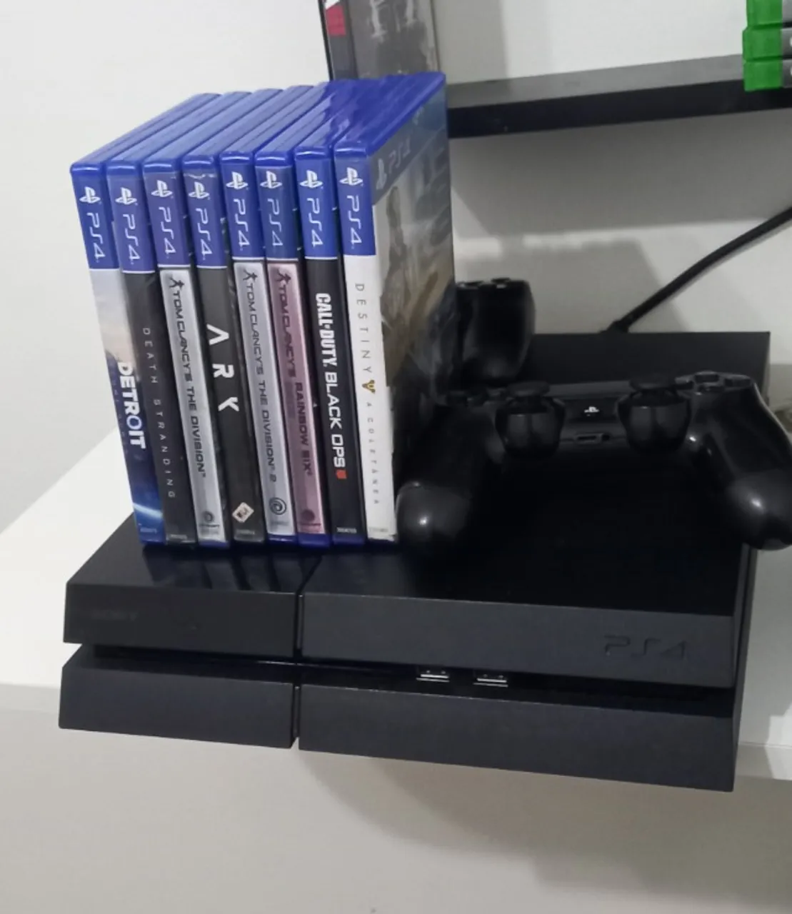 Playstation4 fat 2 controles e jogos