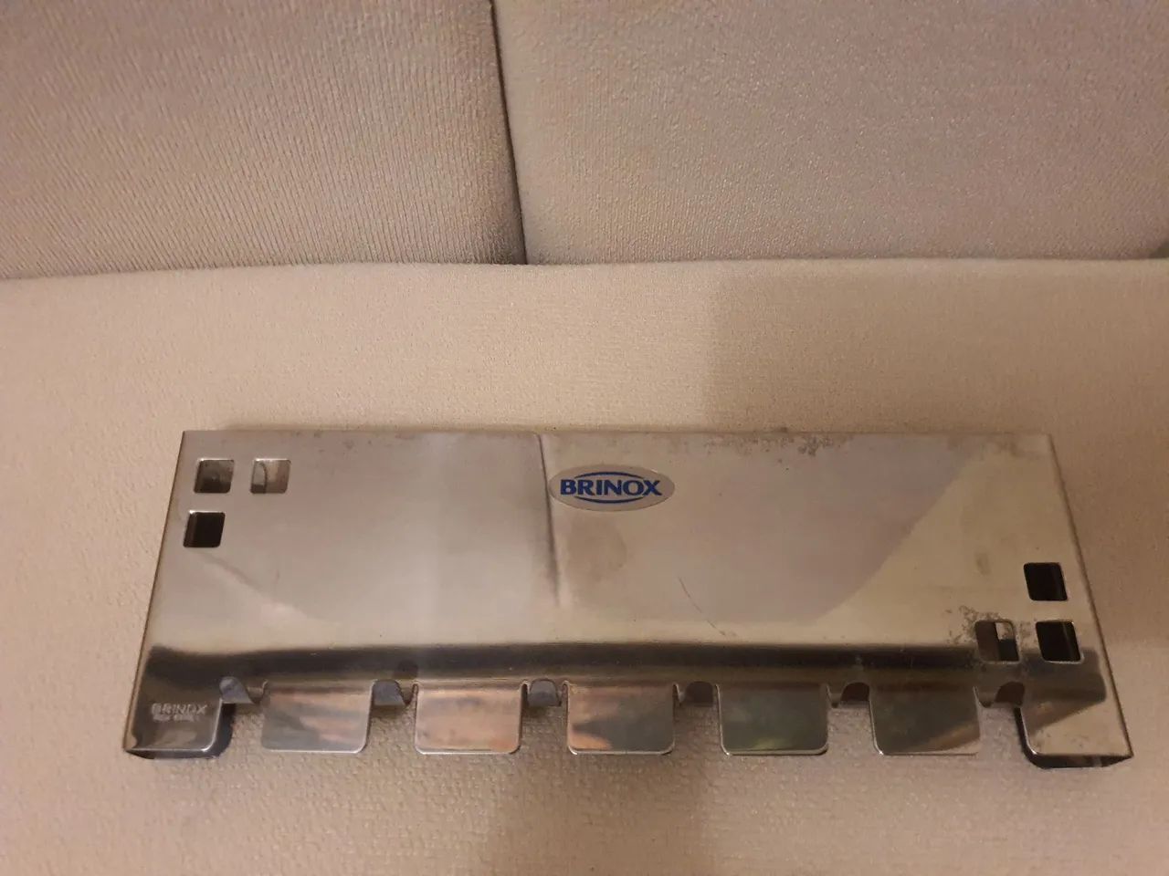 SUPORTE DE PAREDE PARA PENDURAR CHAVES BRINOX - Foto 4