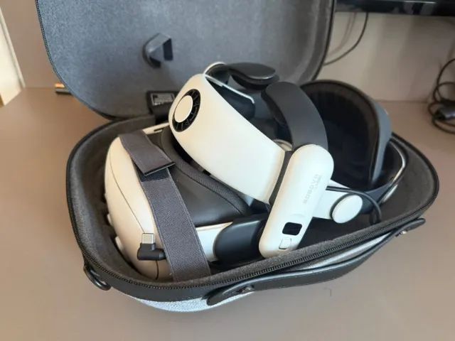 Meta Quest 3 512GB em excelente estado + BoboVR S3 Pro + Case