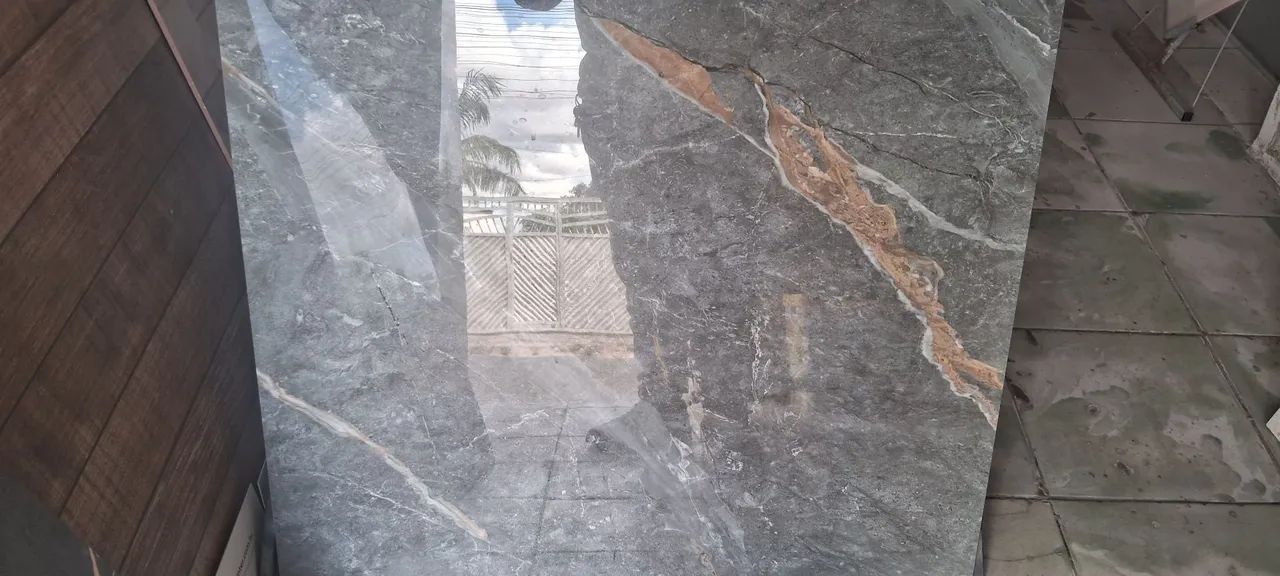 Piso alto brulho 60x60 e revestimento 39x57 - Foto 4