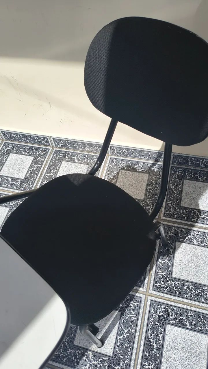 Cadeira estudante - Foto 2