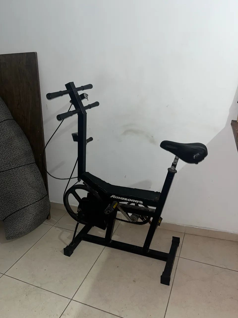 Bicicleta ergométrica usada