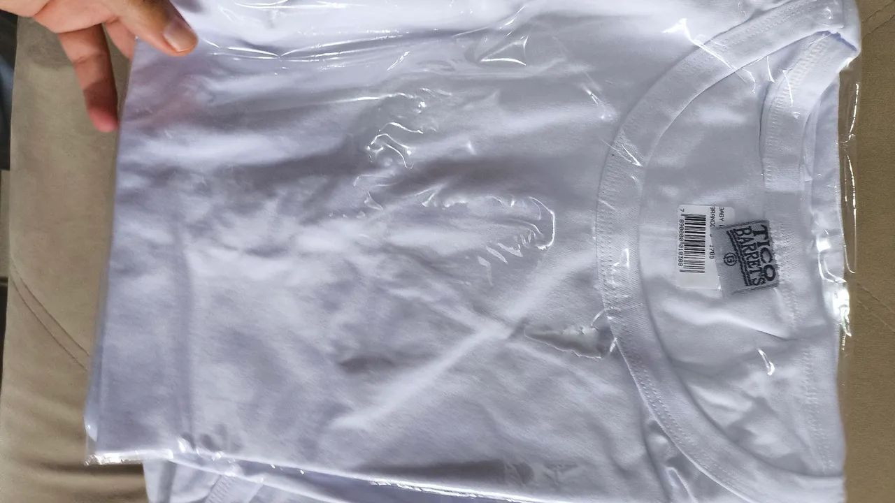 Camiseta Branca 100% Algodão Diversos tamanhos  - Foto 2
