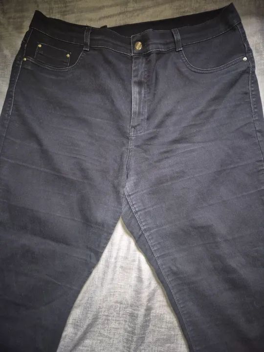 Calça Jeans Preta - Tamanho 52