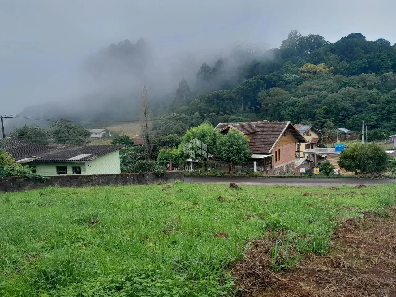 Amplo Terreno no Juriti