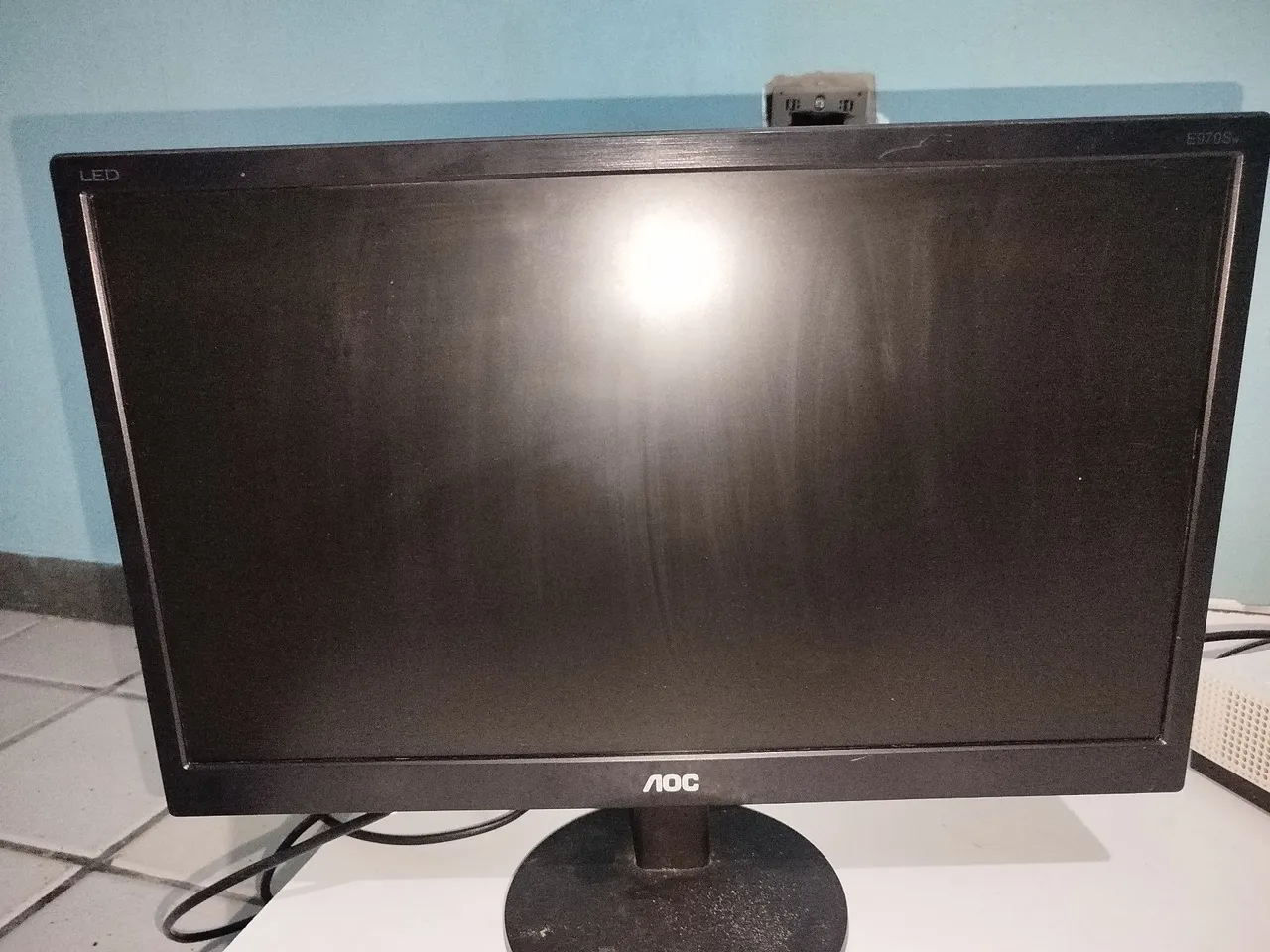 Monitor AOC