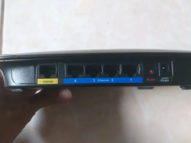 Roteador Cisco Linksys WRT160N - Foto 3