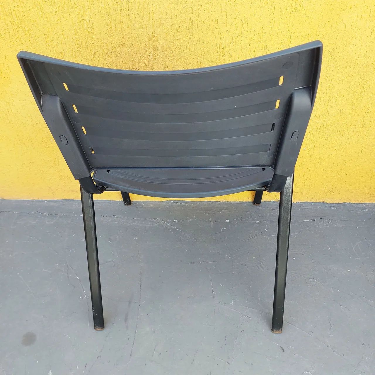 Cadeira fixa empilhavel - Foto 4