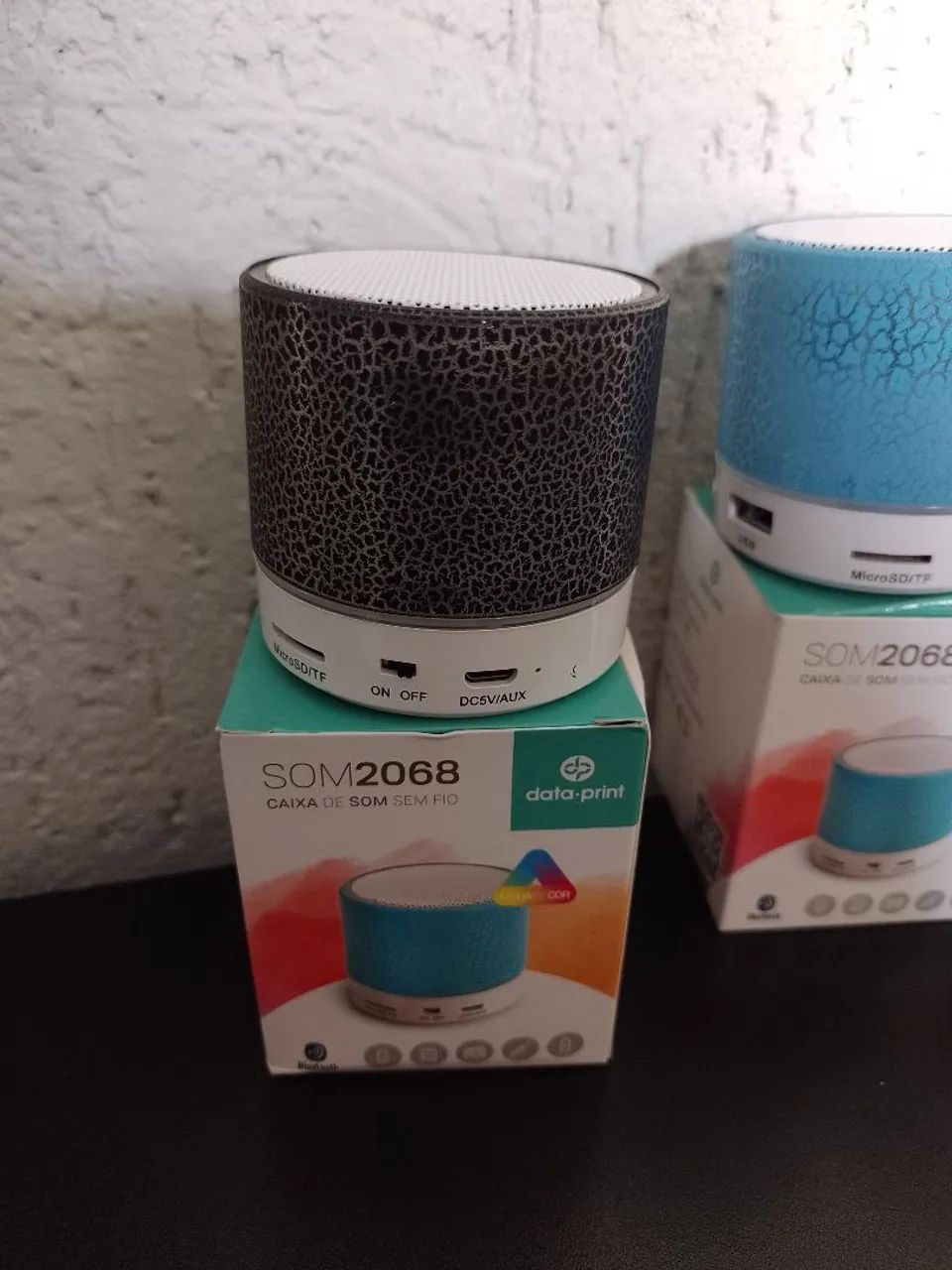 Caixa de Som Bluetooth Portátil com LED - SOM2068 - Novas - Foto 4