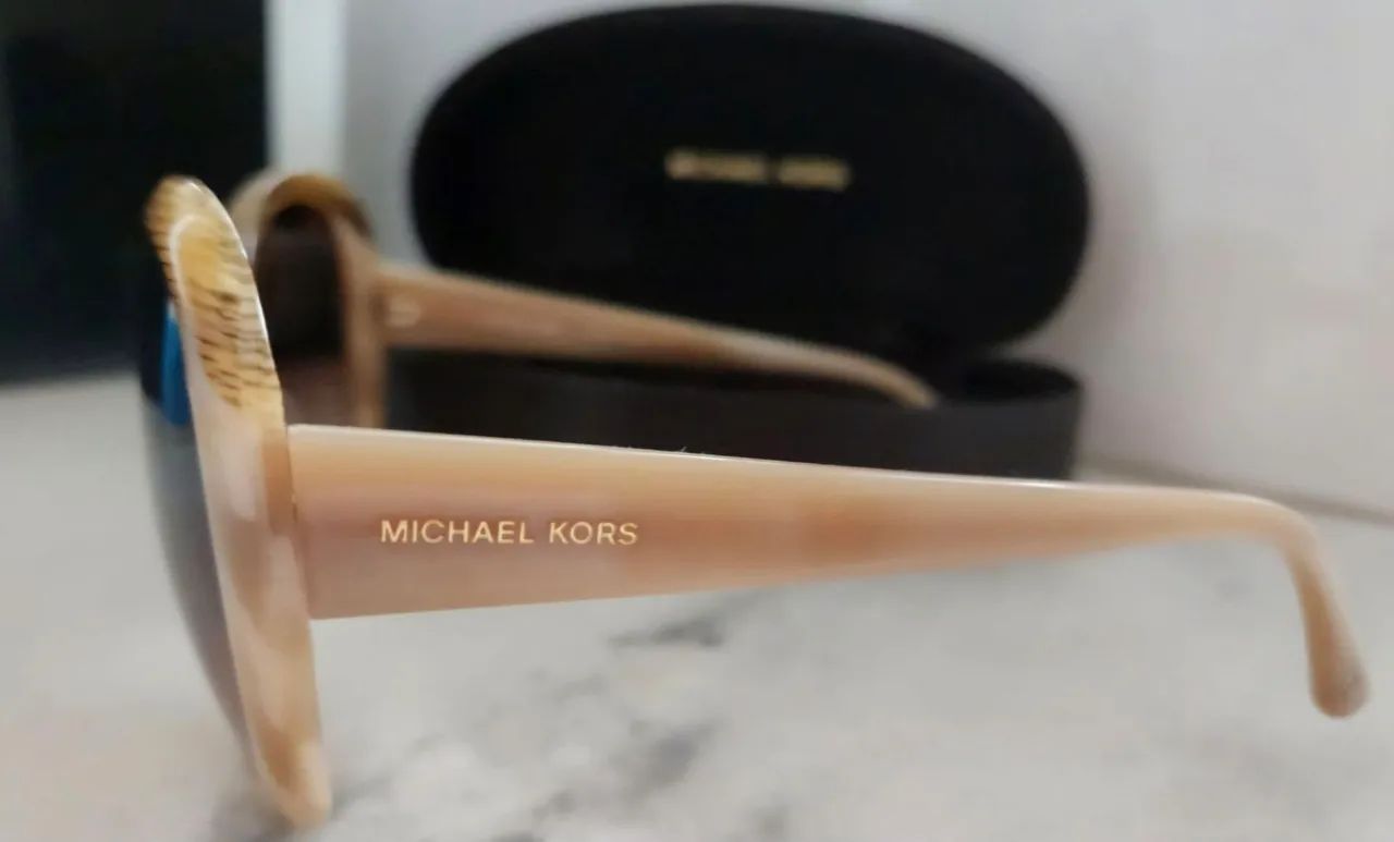 Óculos de Sol Michael Kors - Feminino - Foto 4