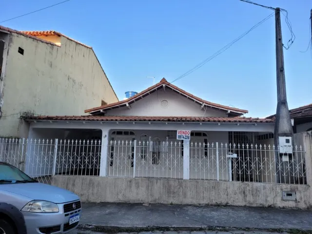 Casa a venda no bairro Jequitibá - Excelente localização!
