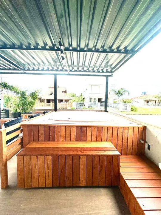 Casa com Spa de frente para a Avenida principal na ponta do Papagaio - Foto 2