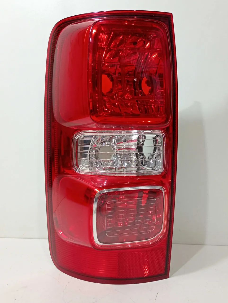 Lanterna traseira esquerda sem led S10 2019 ltz