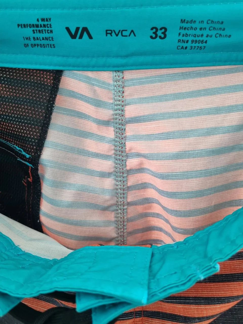 Short de Praia RVCA Laranja e Preto - Foto 4