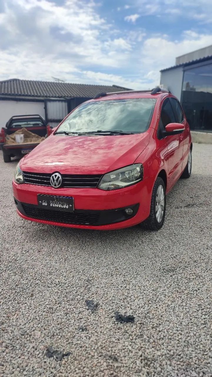 Lindo Fox 1.6 completo! Financio sem entrada!