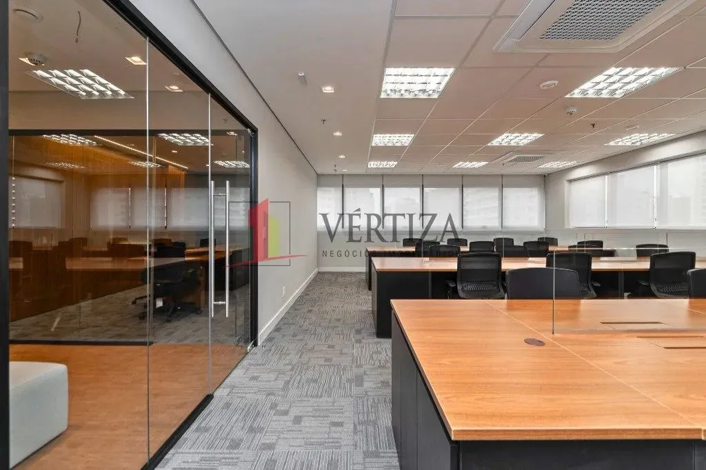 Sala comercial MOBILIADO para locação com 120m² no Brooklin